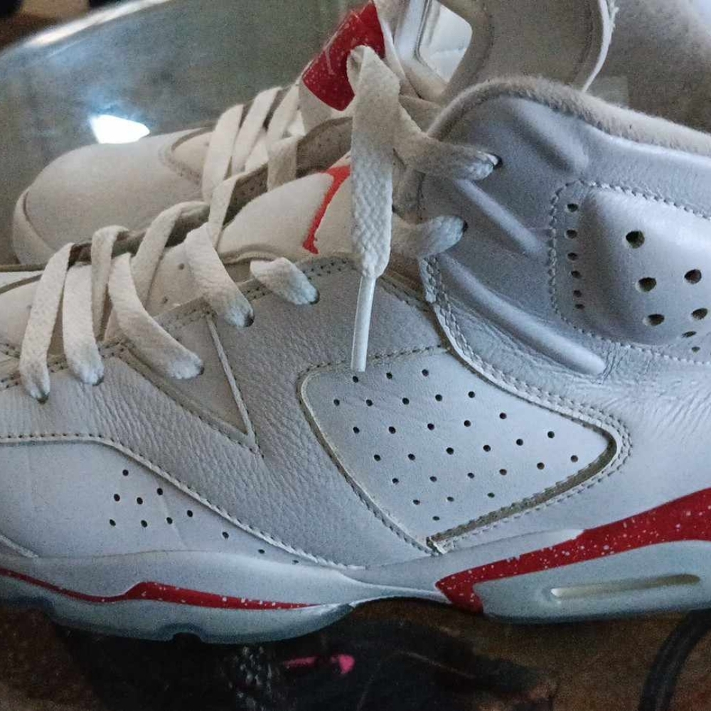 Jordan 6s Oreos (red)